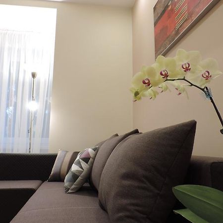 Apartament Violet Krosno Kültér fotó